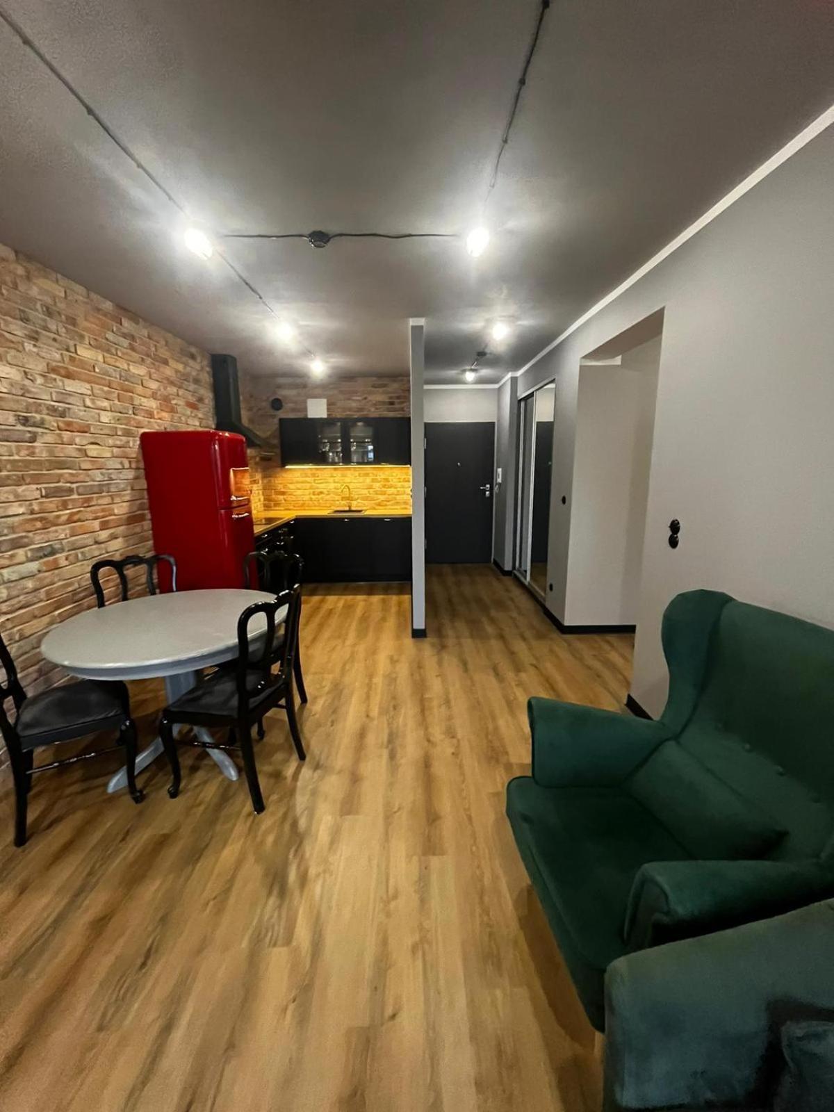 Apartament Z Widokiem Na Stadion Styl Industrialny Jedyny Taki Check In 24 H Poznan Ngoại thất bức ảnh