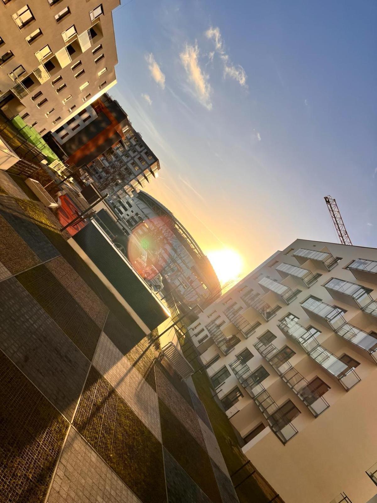 Apartament Z Widokiem Na Stadion Styl Industrialny Jedyny Taki Check In 24 H Poznan Ngoại thất bức ảnh