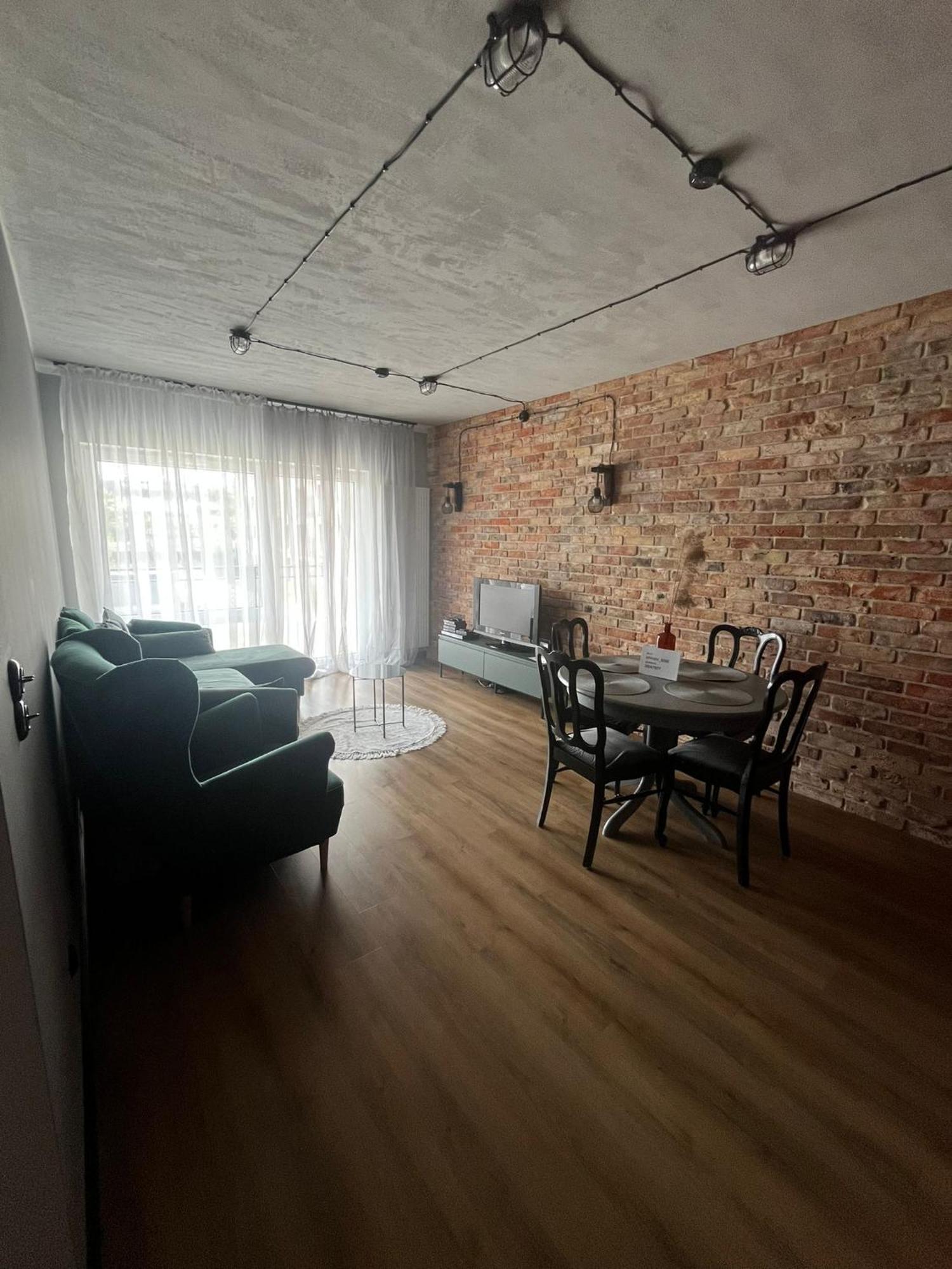 Apartament Z Widokiem Na Stadion Styl Industrialny Jedyny Taki Check In 24 H Poznan Ngoại thất bức ảnh